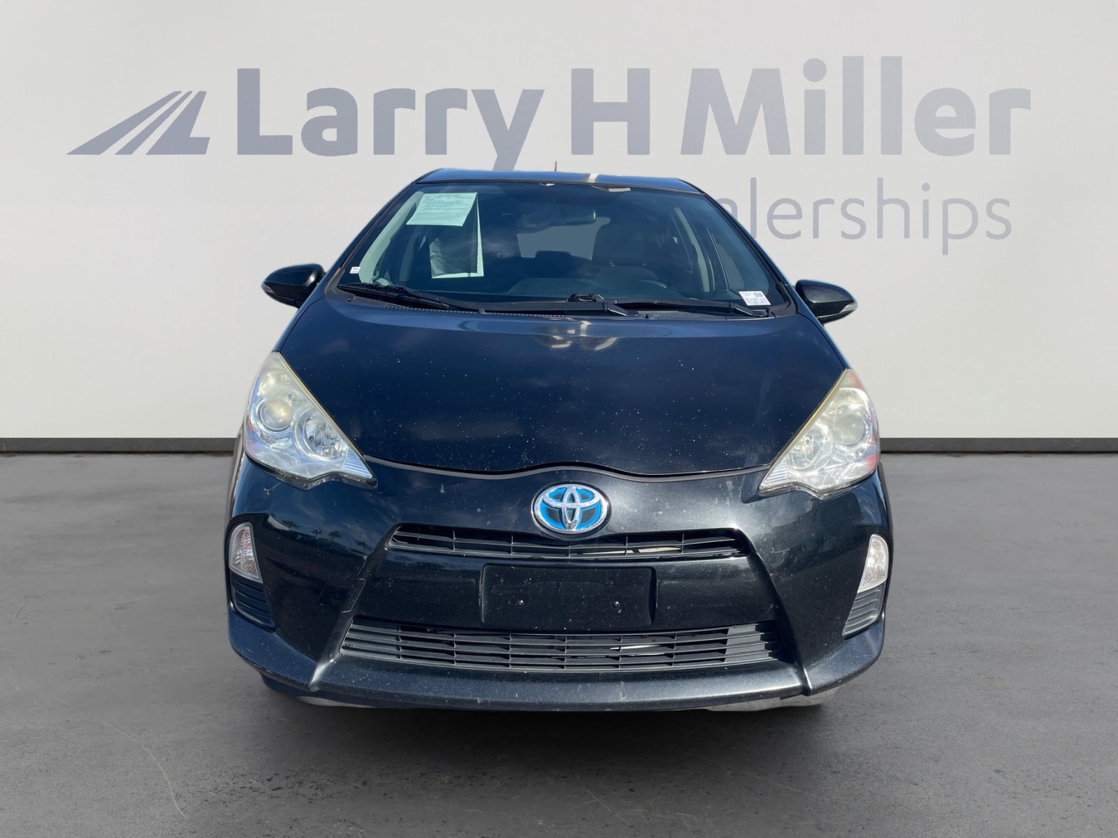 Used 2014 Toyota Prius C Two FWD image 8