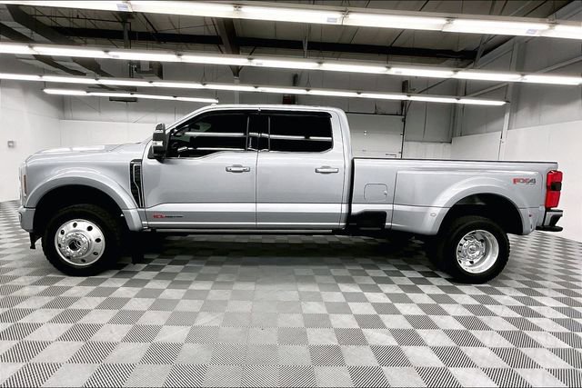Used 2024 Ford F450 Platinum w/ FX4 Off-Road Package AWD/4WD image 13