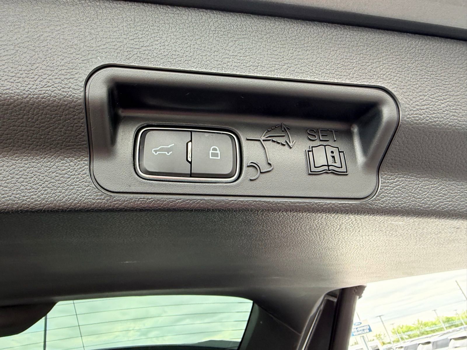 Used 2024 Ford Explorer ST w/ Equipment Group 401A image 11