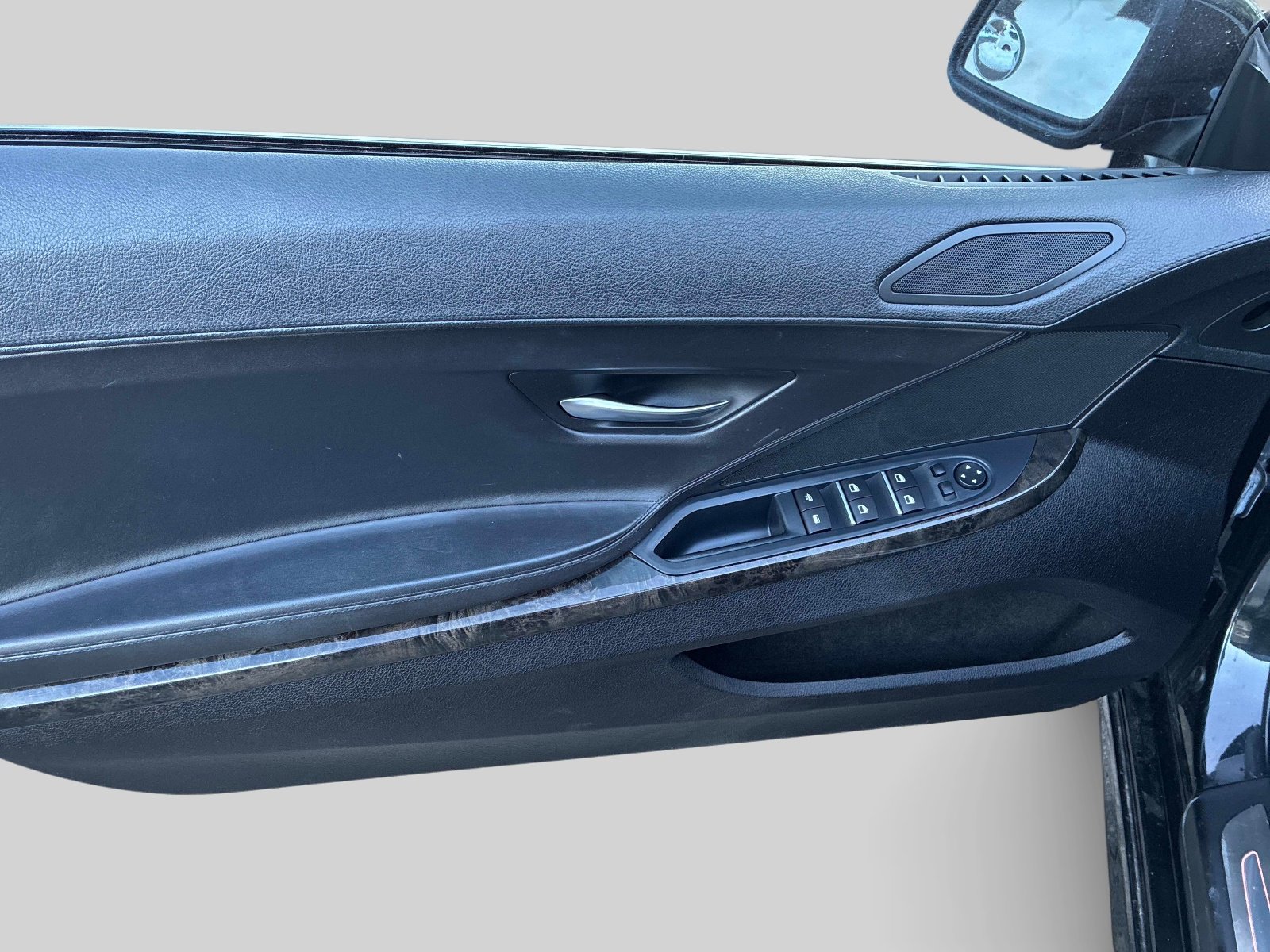 Used 2012 BMW 650i xDrive Convertible image 14