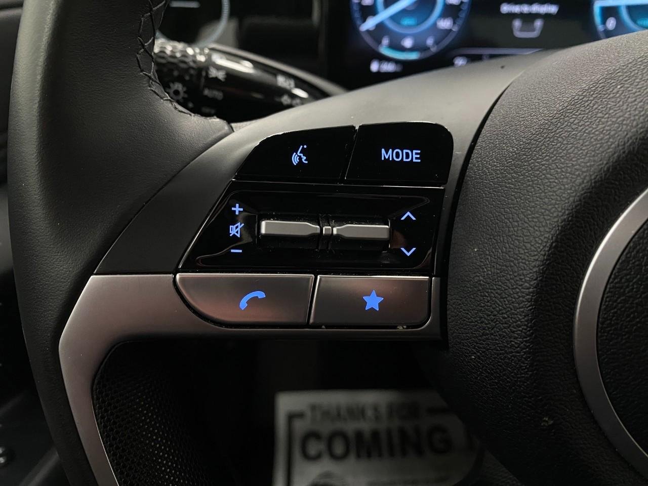 Certified 2025 Hyundai Elantra SEL image 15