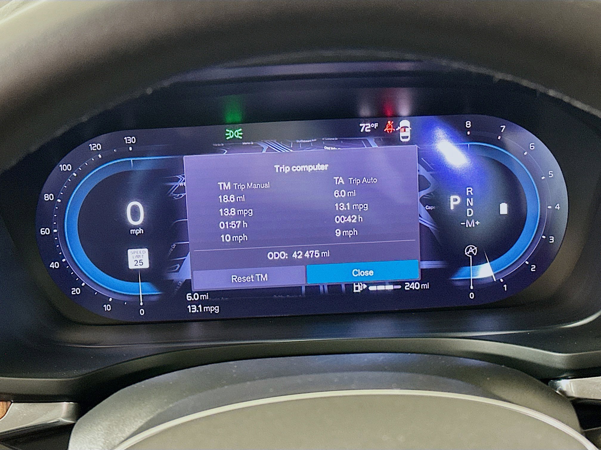 Used 2025 Volvo S60 B5 Plus image 19