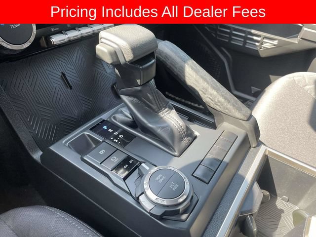 Used 2024 Toyota Tacoma SR5 AWD/4WD image 33