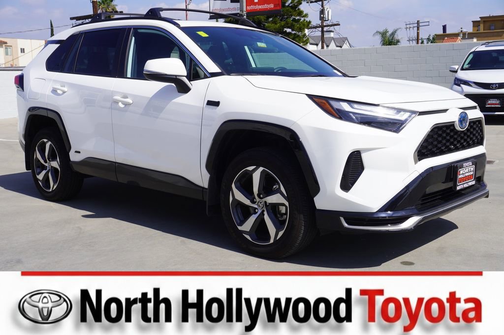 Certified 2024 Toyota RAV4 SE image 1