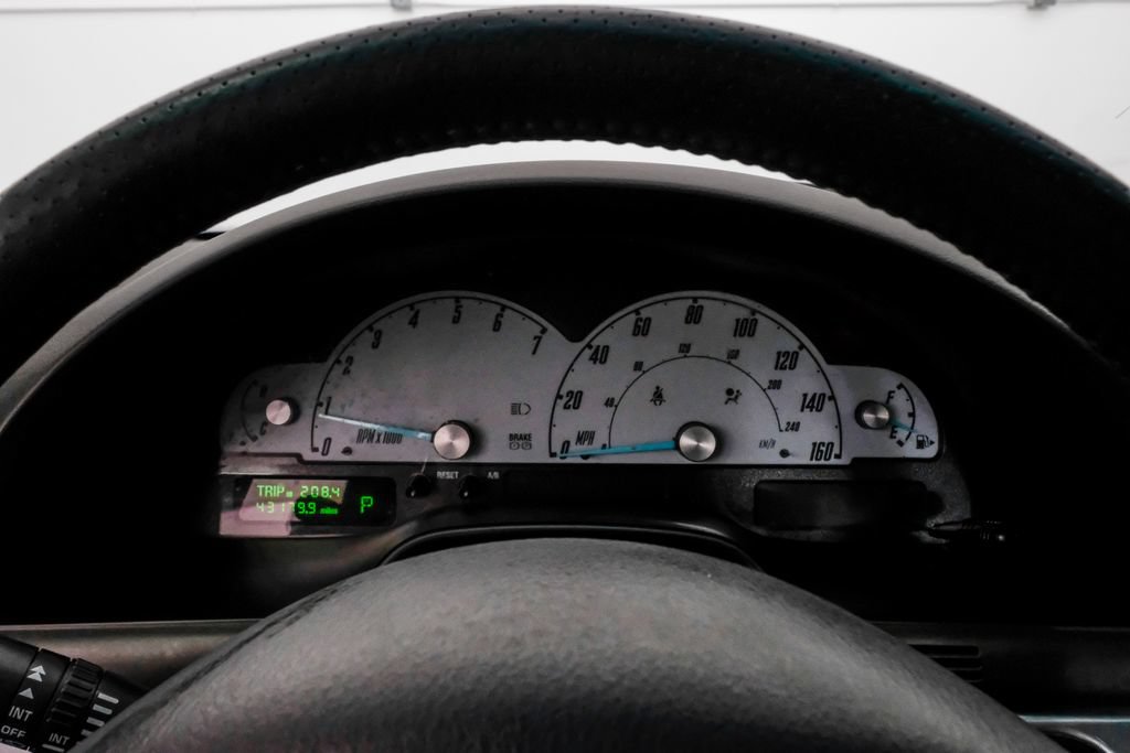 Used 2002 Ford Thunderbird RWD image 21