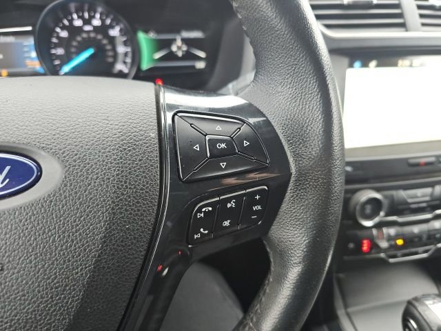 Used 2018 Ford Explorer XLT w/ Equipment Group 202A image 16