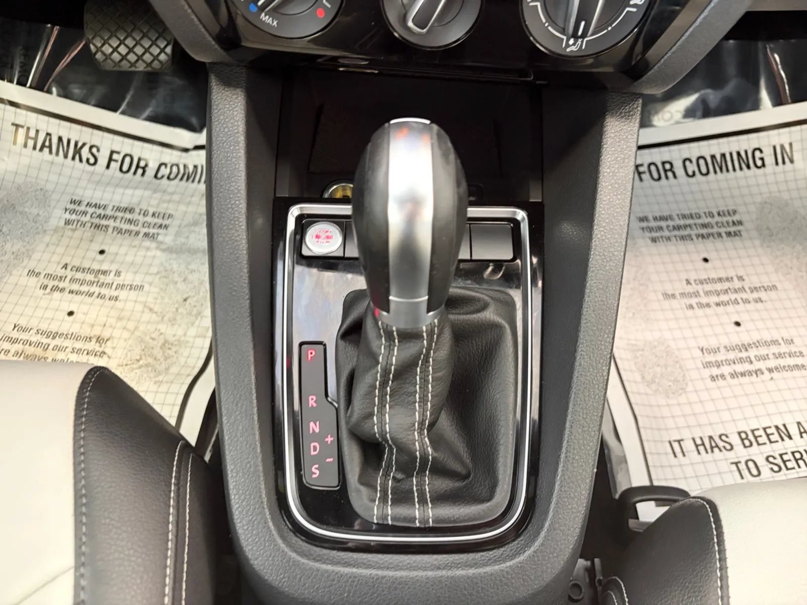 Used 2017 Volkswagen Jetta Sport FWD image 27