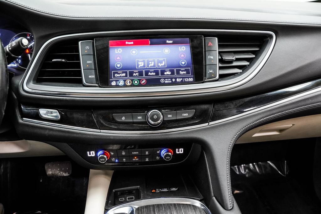 Used 2023 Buick Enclave Avenir w/ Avenir Technology Package AWD/4WD image 31