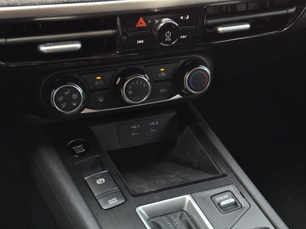 New 2026 Nissan Kicks S image 19