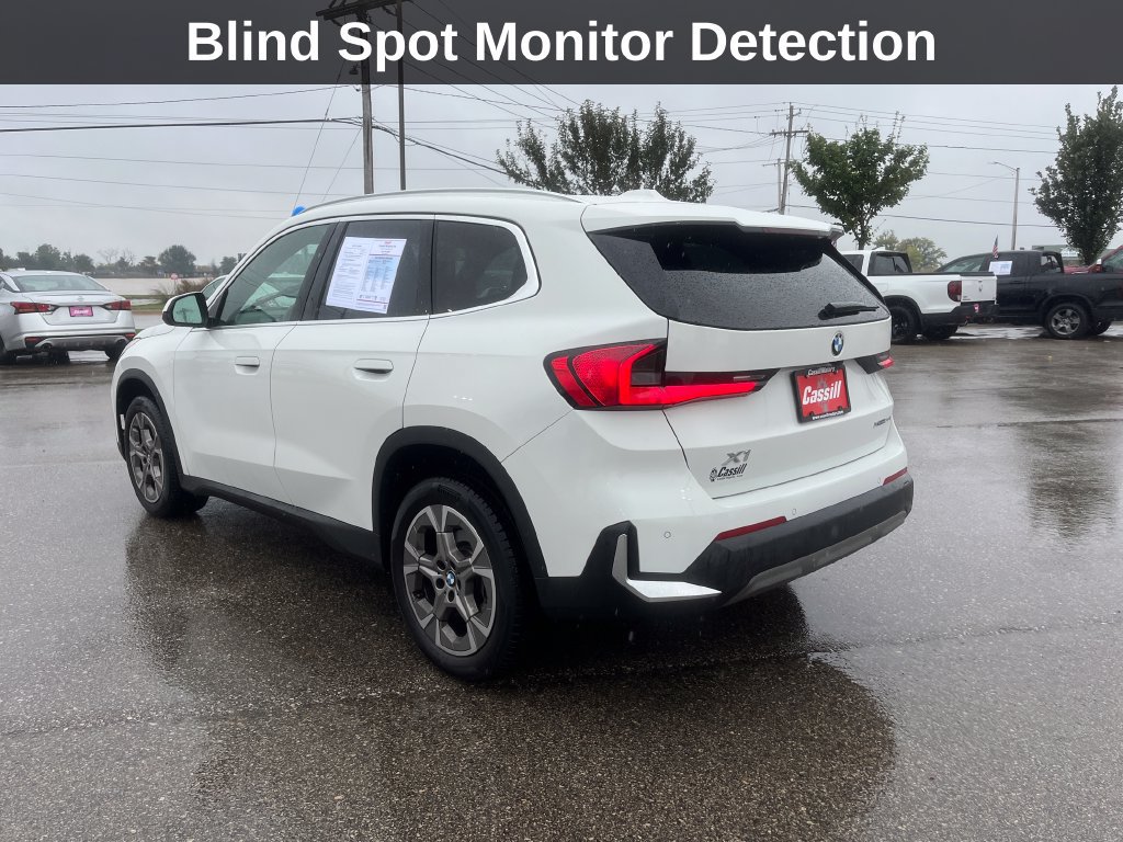 Used 2023 BMW X1 xDrive28i w/ Convenience Package AWD/4WD image 3