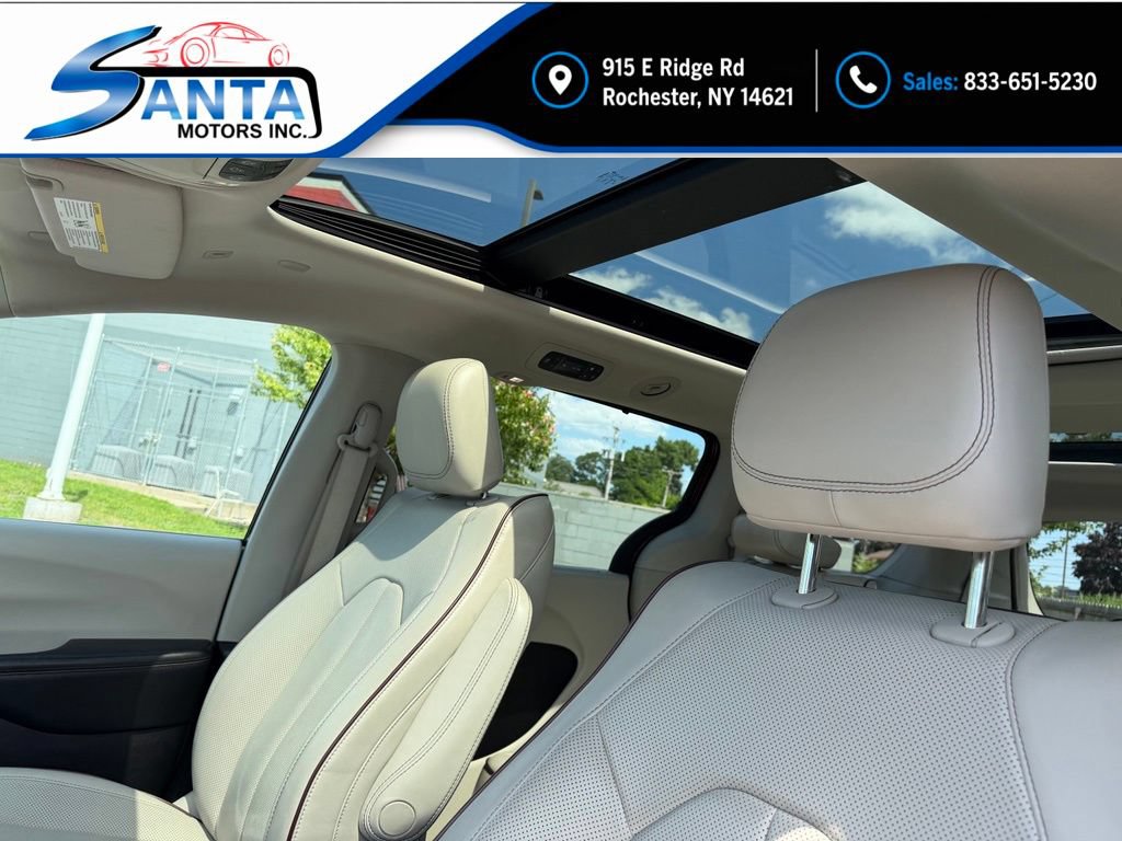 Used 2019 Chrysler Pacifica Limited w/ Advanced Safetytec Group FWD image 13