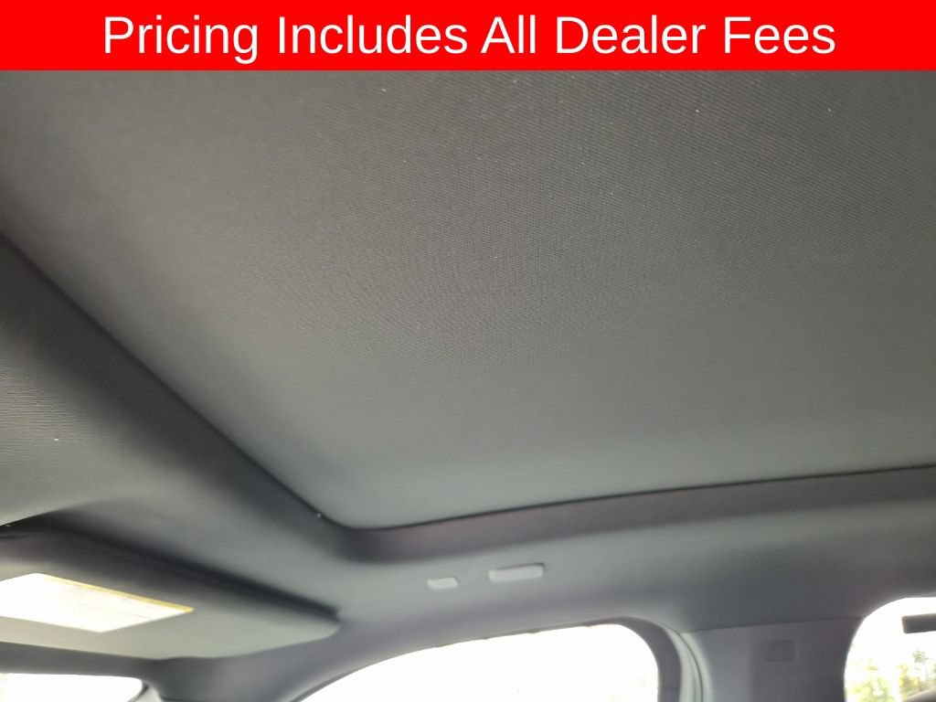 Used 2025 Toyota Sequoia Platinum AWD/4WD image 9