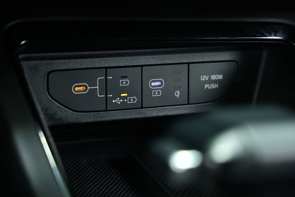 Used 2025 Kia K5 GT-Line image 21