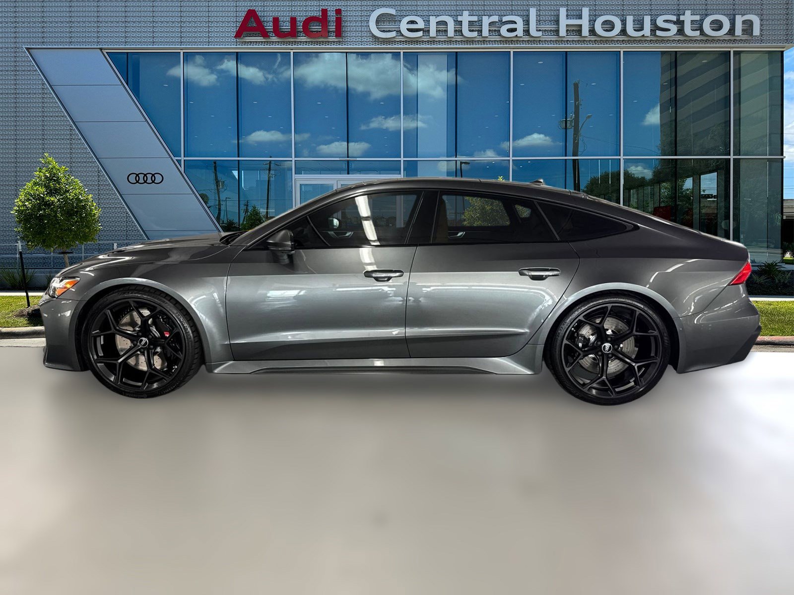 New 2026 Audi RS 7 Performance image 2