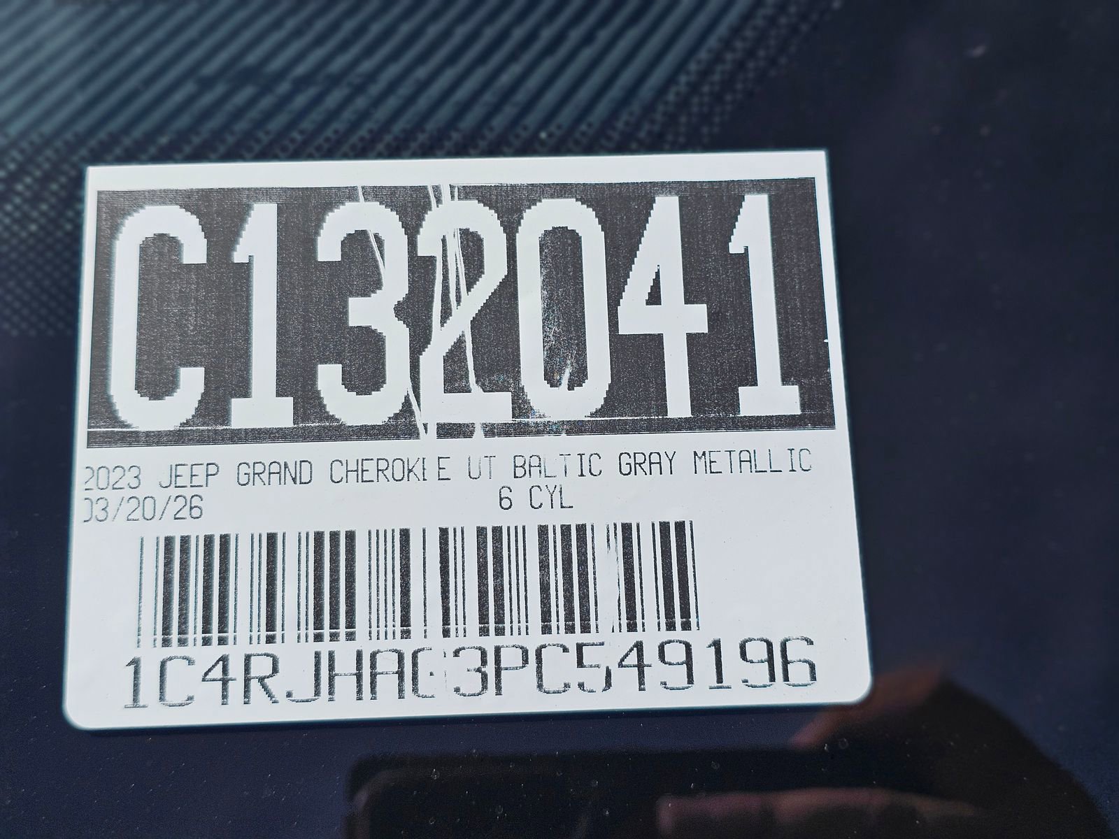 Used 2023 Jeep Grand Cherokee Altitude image 10