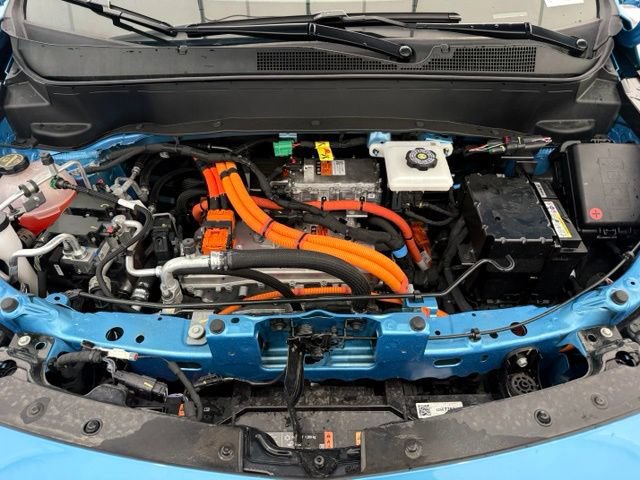 New 2027 Chevrolet Bolt RS w/ Technology Package FWD image 8