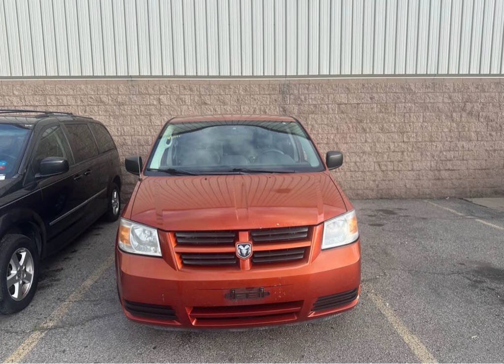 Used 2008 Dodge Grand Caravan SE FWD image 3