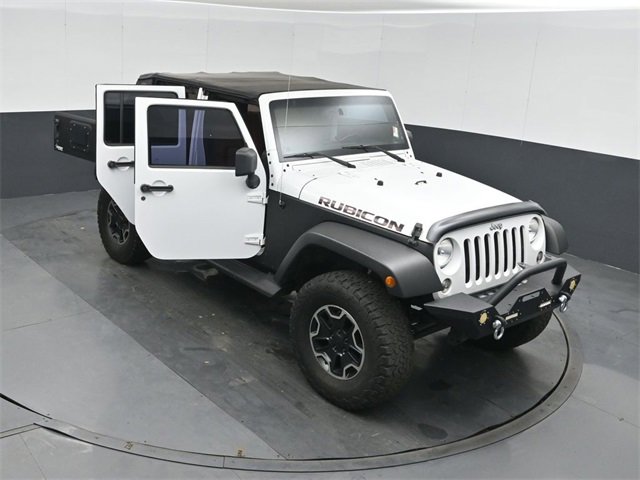 Used 2015 Jeep Wrangler Unlimited Rubicon image 51