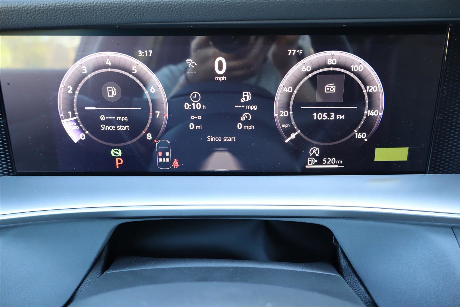 New 2026 Volkswagen Tiguan SE R-Line FWD image 17