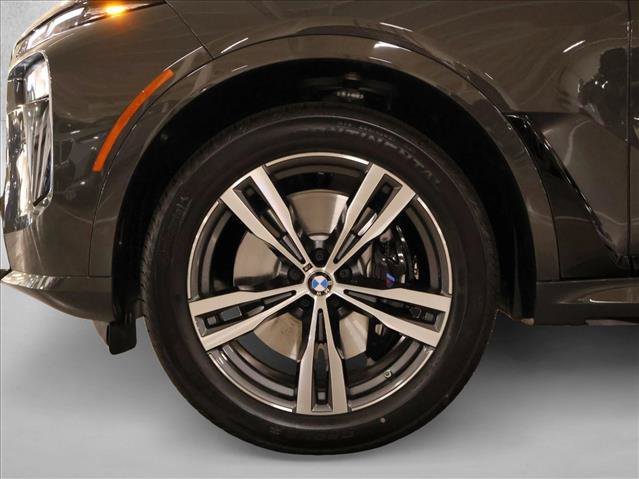 New 2027 BMW X7 xDrive40i w/ M Sport Package AWD/4WD image 10
