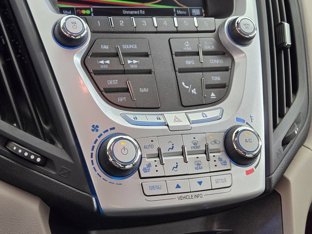 Used 2015 Chevrolet Equinox LTZ AWD/4WD image 32