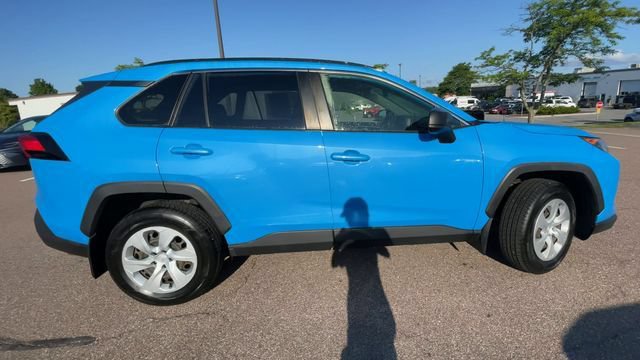 Used 2019 Toyota RAV4 LE w/ Carpet Mat Package AWD/4WD image 9
