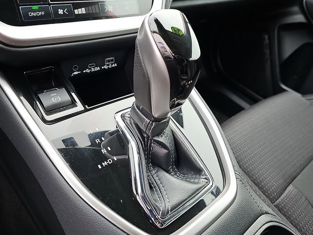 Used 2024 Subaru Outback Premium image 15