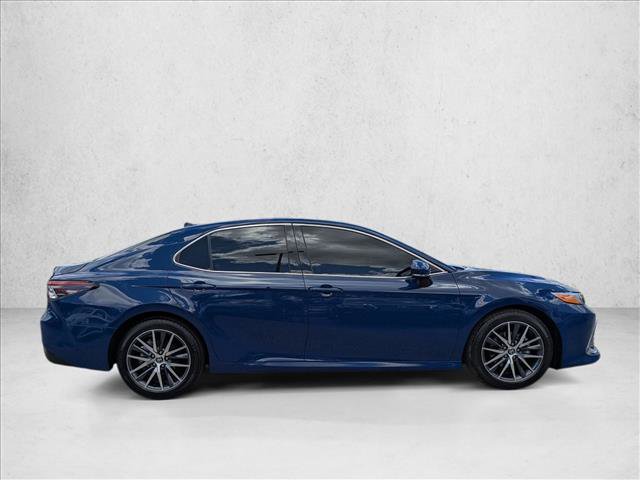 Used 2024 Toyota Camry XLE FWD image 4