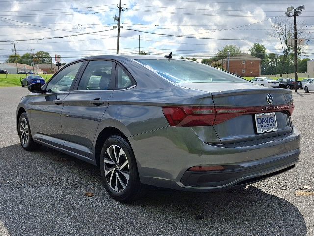 Used 2025 Volkswagen Jetta S FWD image 4