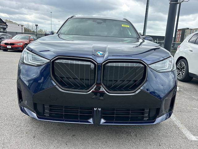New 2026 BMW X3 xDrive30 w/ Premium Package image 2
