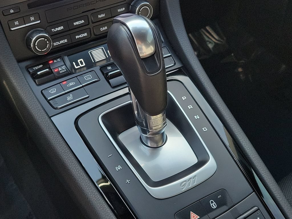 Certified 2019 Porsche 911 Carrera T RWD image 33
