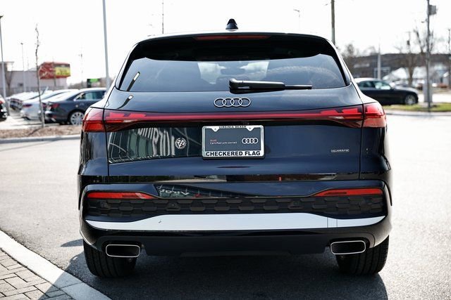 Used 2025 Audi Q5 Prestige image 10