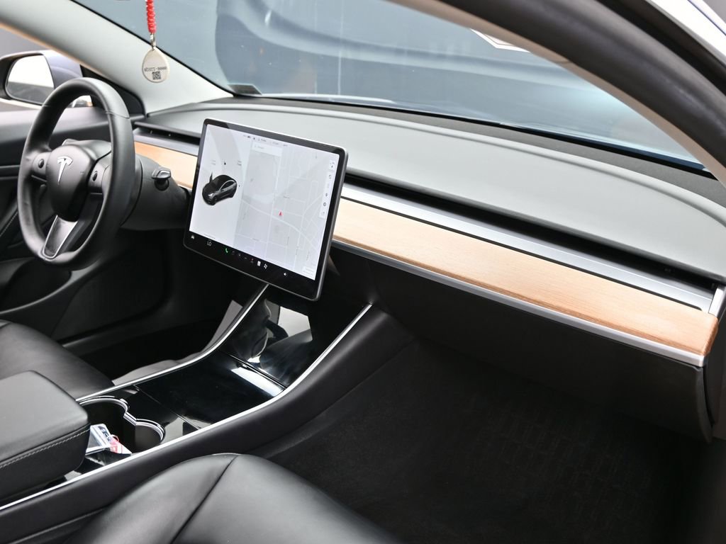 Used 2019 Tesla Model 3 Long Range image 38
