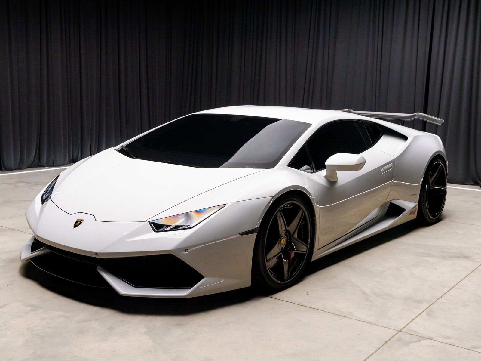 Used 2015 Lamborghini Huracan LP 610-4 image 20