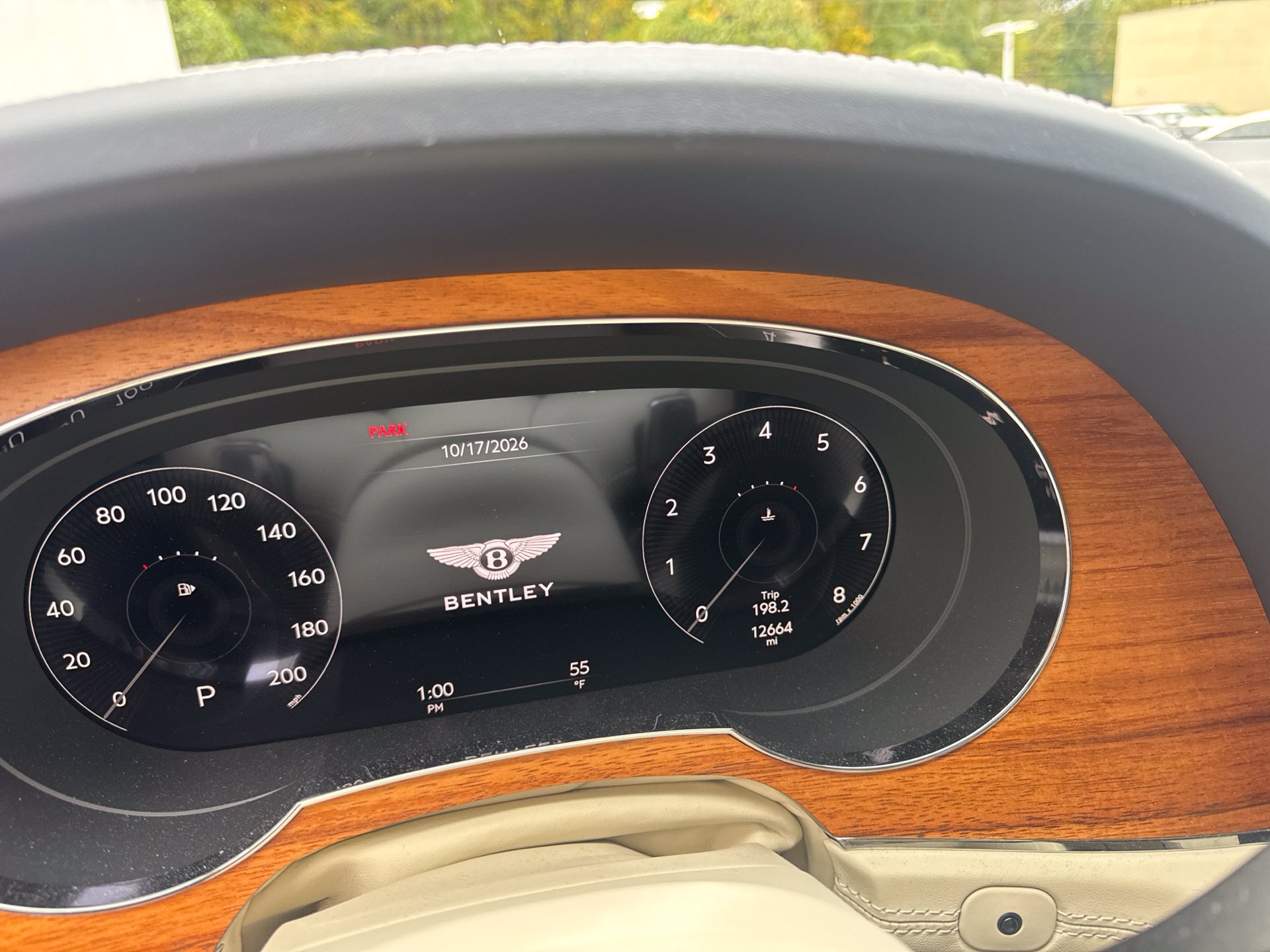 Certified 2023 Bentley Bentayga AWD/4WD image 7