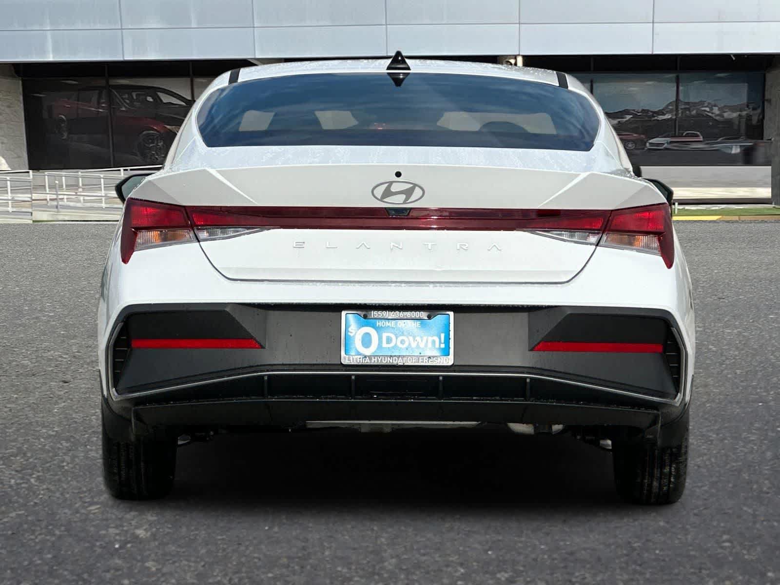 New 2026 Hyundai Elantra SE FWD image 8