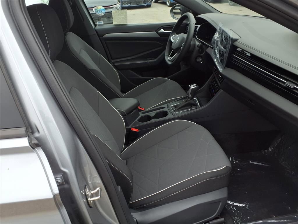 New 2025 Volkswagen Jetta Sport image 23