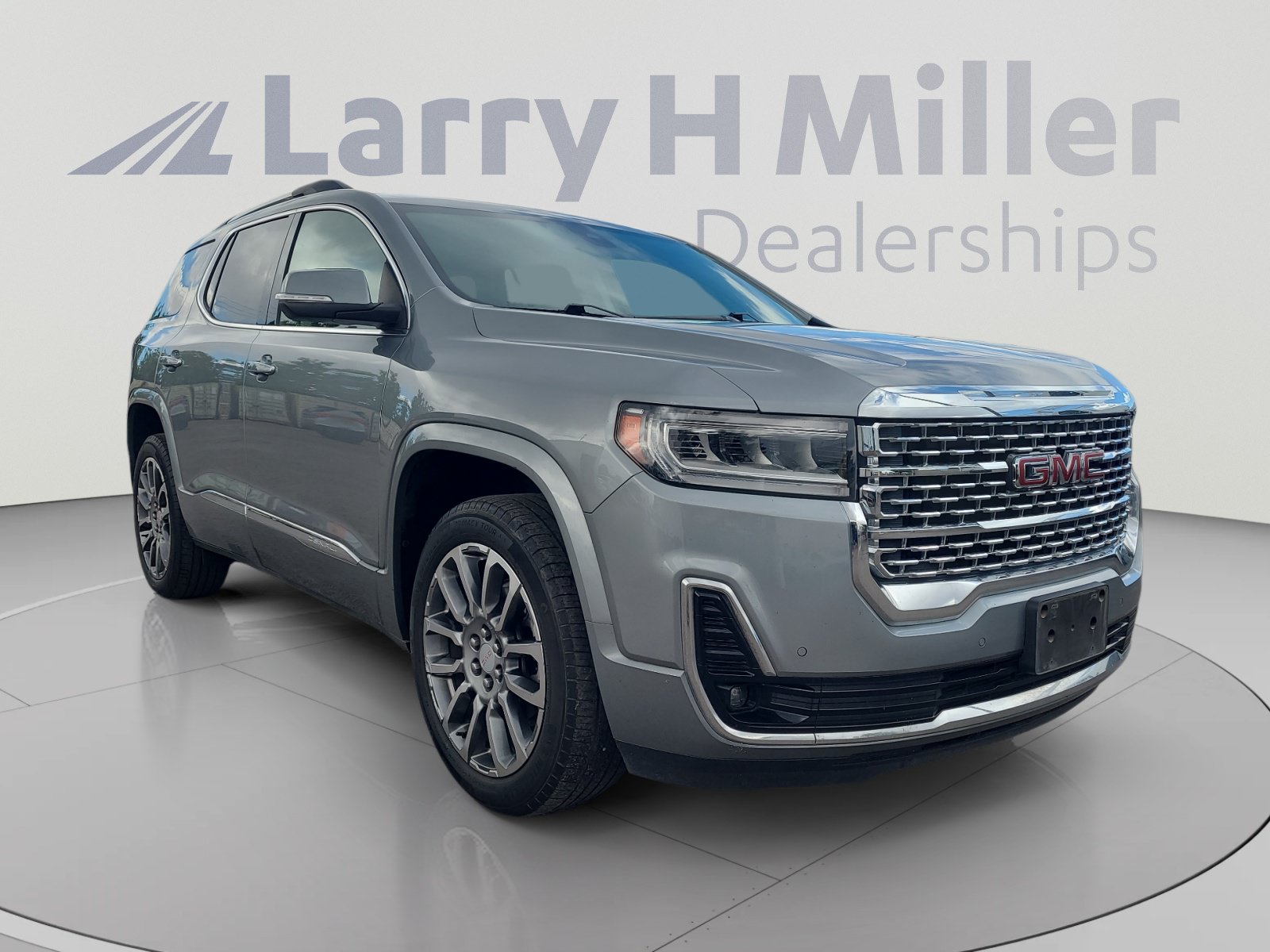Used 2023 GMC Acadia Denali FWD image 7