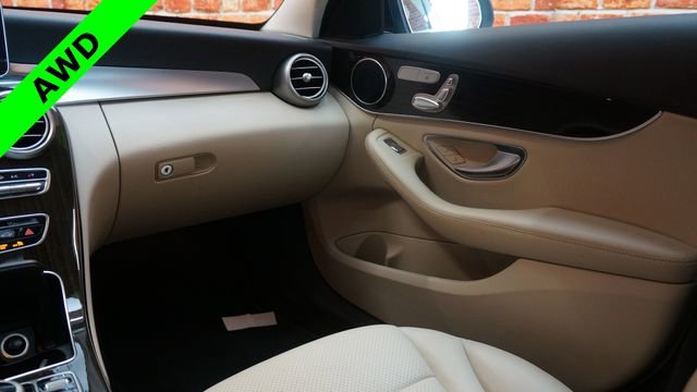 Used 2018 Mercedes-Benz C 300 4MATIC Sedan image 37