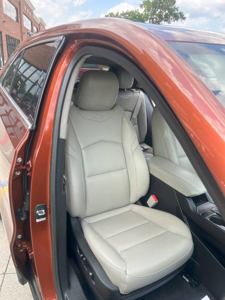Used 2020 Cadillac XT4 Luxury image 25