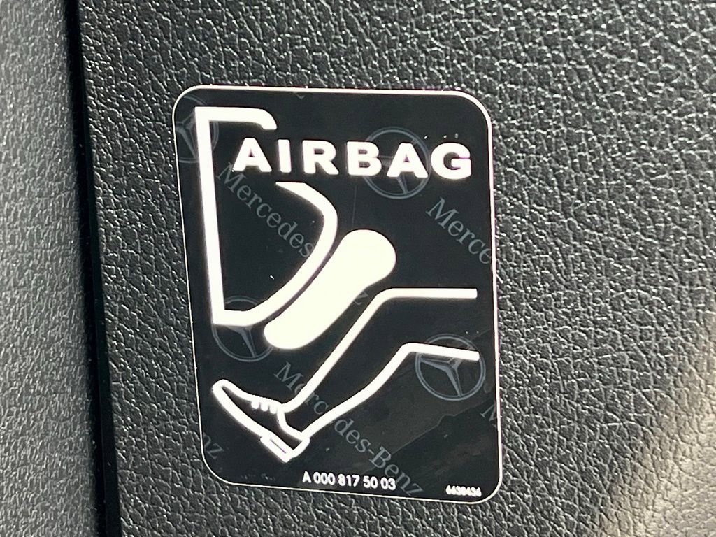 Certified 2025 Mercedes-Benz GLE 450 4MATIC image 47