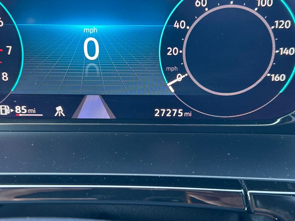 Used 2025 Volkswagen Atlas Cross Sport SE image 36