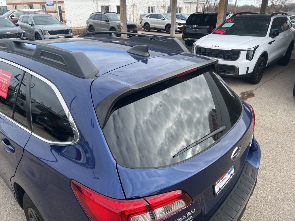 Used 2017 Subaru Outback 2.5i Premium image 41