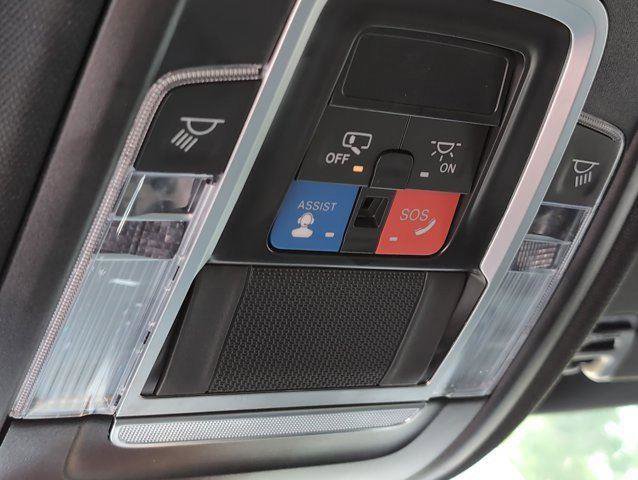 Used 2024 RAM 1500 Laramie image 13