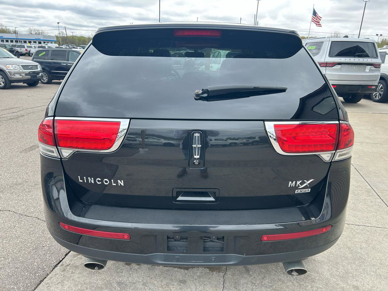 Used 2014 Lincoln MKX AWD w/ Equipment Group 101A image 6