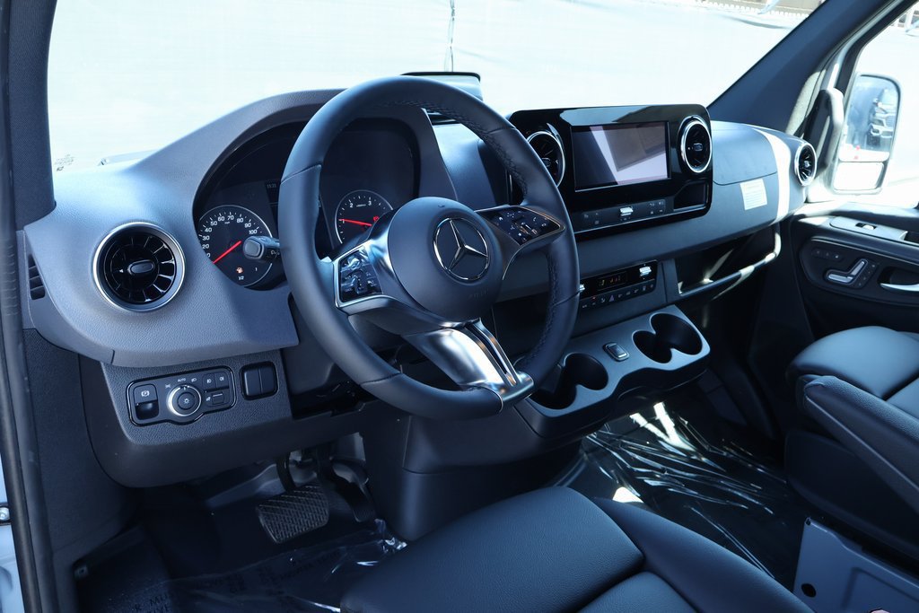 New 2026 Mercedes-Benz Sprinter 2500 image 3