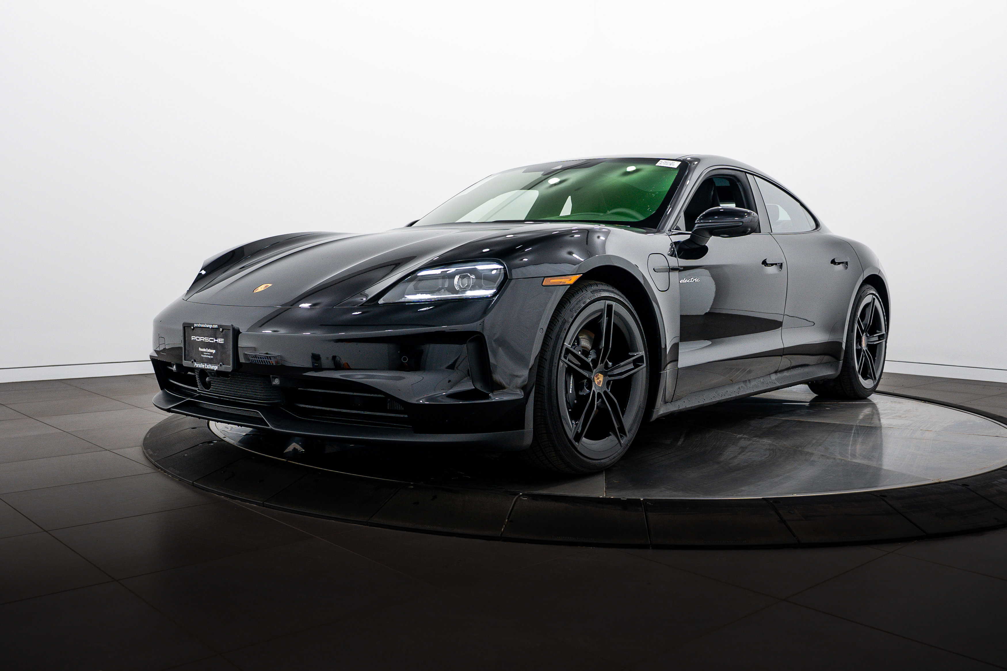 Certified 2026 Porsche Taycan AWD/4WD image 1