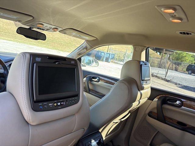 Used 2012 Buick Enclave Premium FWD image 18