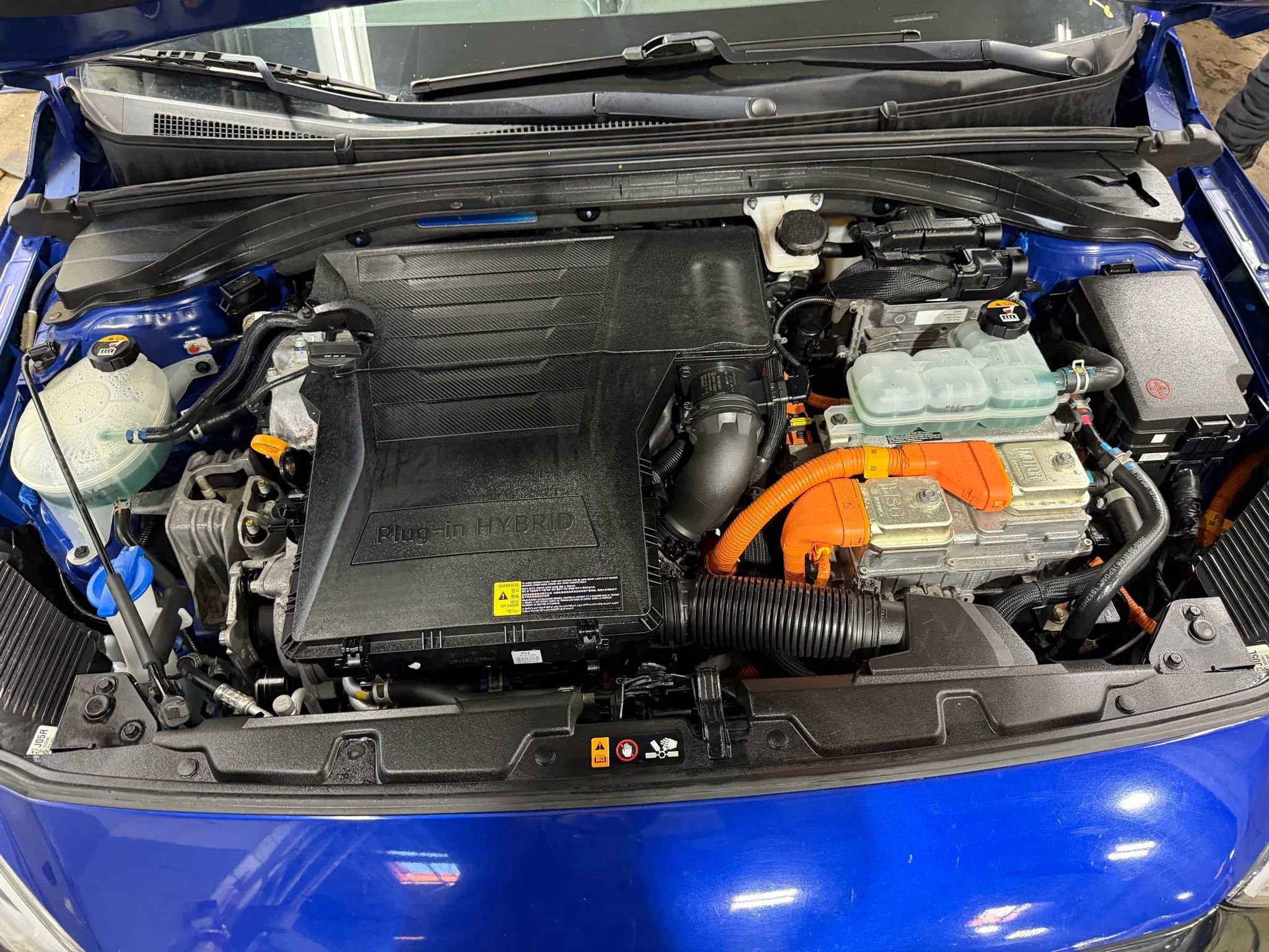 Used 2019 Hyundai Ioniq Plug-In Hybrid FWD image 11