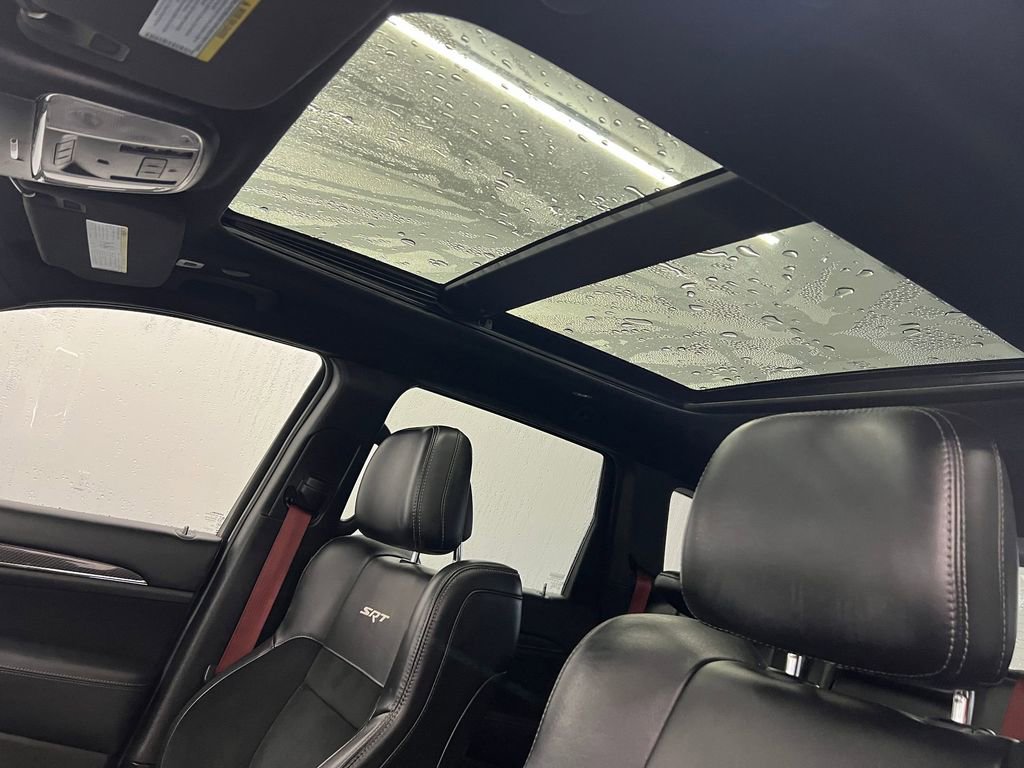 Used 2018 Jeep Grand Cherokee SRT w/ Trailer Tow Group IV image 13
